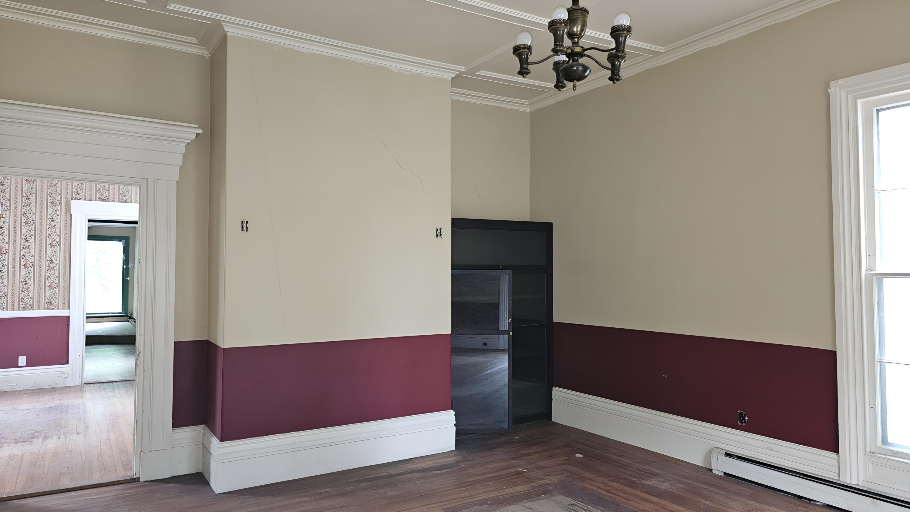 85 Main Street Thomaston, ME 04861 - Photo 23 of 58 20260630_180508