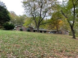 914 Rector Road Jasper, TN 37347 - Photo 3 of 24 914 Rector Rd44