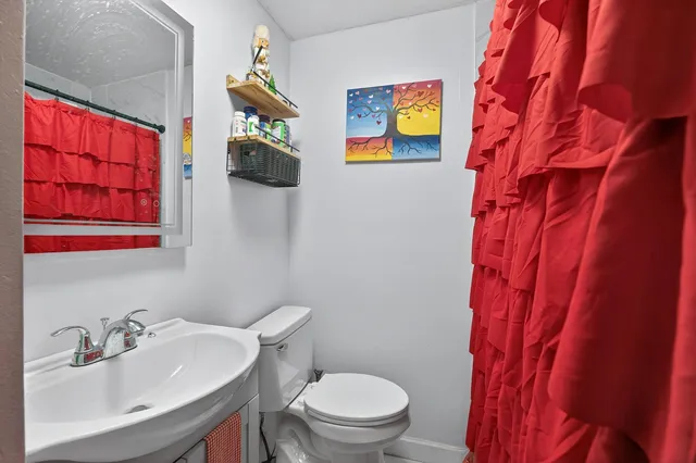 $599,000 | 135 West 15th Street, Bayonne, NJ 07002