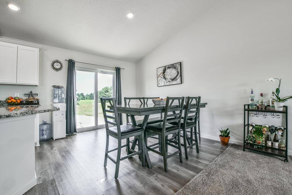 39604 Fallbrook Avenue North Branch, MN 55056 - Photo 6 of 26