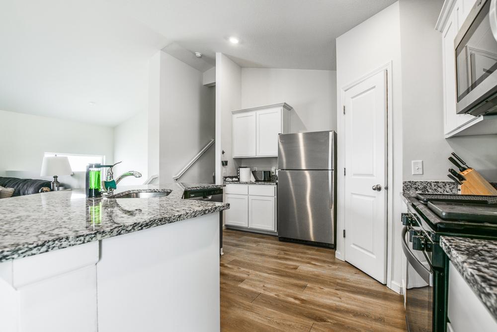 39604 Fallbrook Avenue North Branch, MN 55056 - Photo 9 of 26