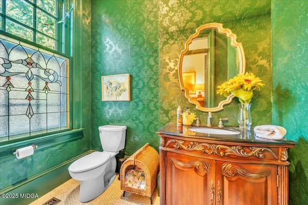 $1,690,000 | 619 College Street, Macon, GA 31201