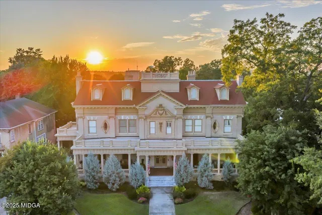 $1,820,000 | 619 College Street, Macon, GA 31201