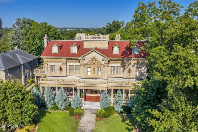 $1,820,000 | 619 College Street, Macon, GA 31201