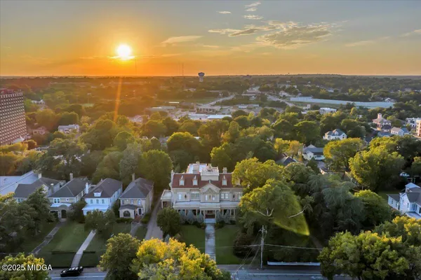 $1,690,000 | 619 College Street, Macon, GA 31201