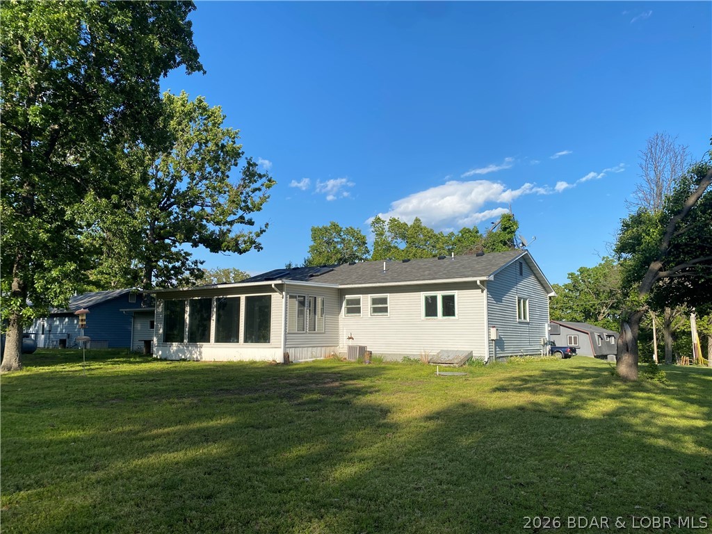304 Dunwurkin Road Laurie, MO 65037 - Photo 4 of 31