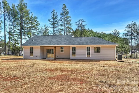 $454,000 | 2279 Lee Lawing Road, Lincolnton, NC 28092