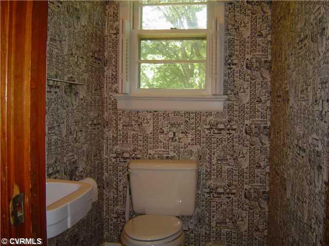 7527 Donder Road Henrico, VA 23294 - Photo 10 of 12 Other - Half bath off of family room