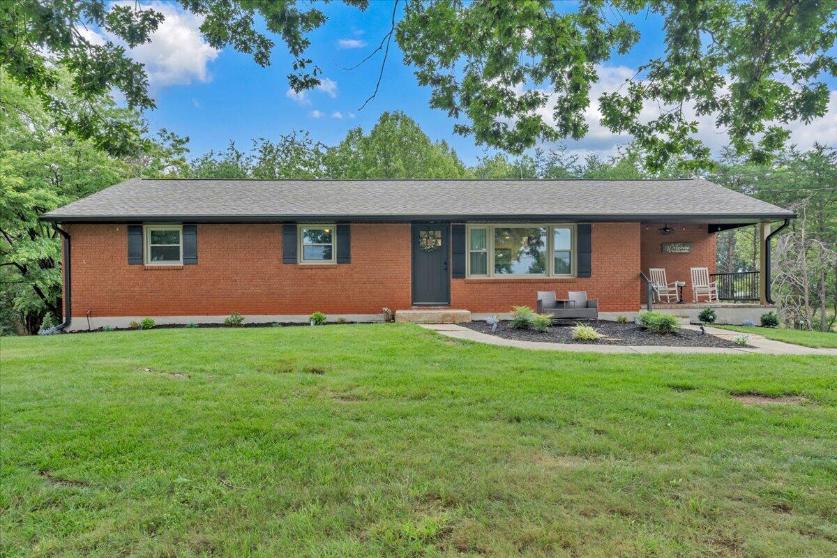 3687 Horseshoe Bend Road Goodview, VA 24095 - Photo 1 of 56 01-MIB01943-R5