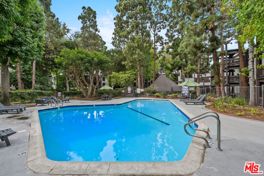 7740 Redlands Street, Unit M1077 Playa del Rey, CA 90293 - Photo 23 of 32 Gallery Image 23