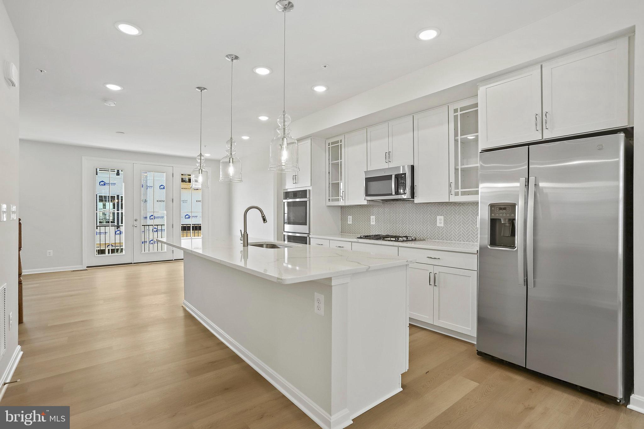 408 Matlock Lane Frederick, MD 21701 - Photo 18 of 78 Gourmet kitchen