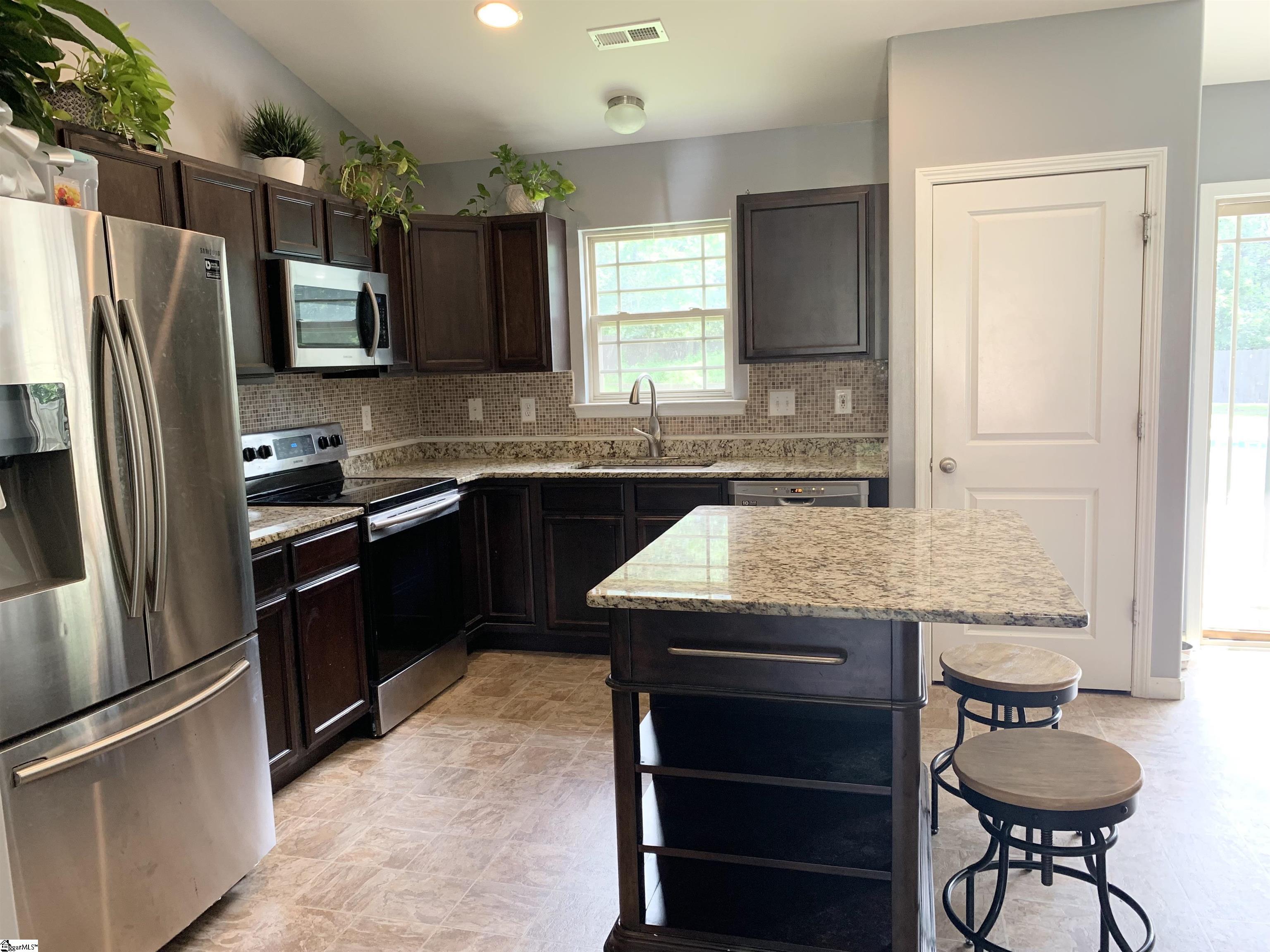 2170 Tigerville Road Travelers Rest, SC 29690 - Photo 7 of 29 Gallery Image 7