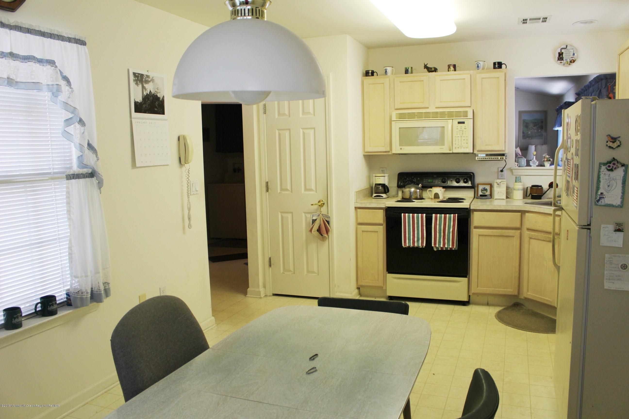 70 Clear Lake Road Whiting, NJ 08759 - Photo 7 of 14 IMG_2369