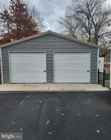a front view of the house