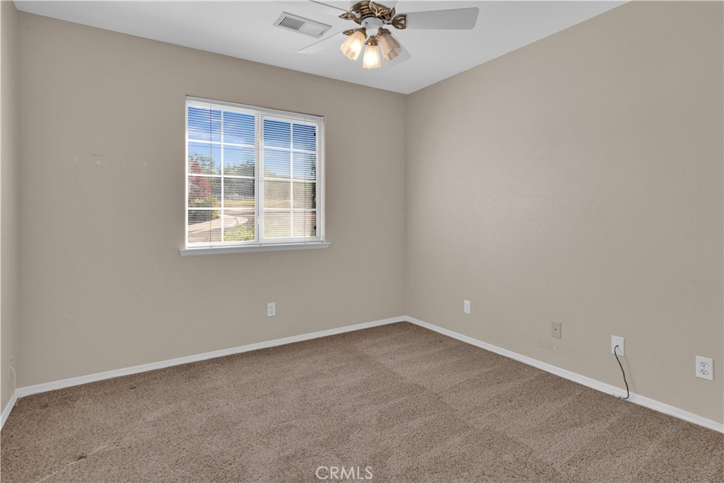 901 Sleepy Hollow Road Paso Robles, CA 93446 - Photo 8 of 17