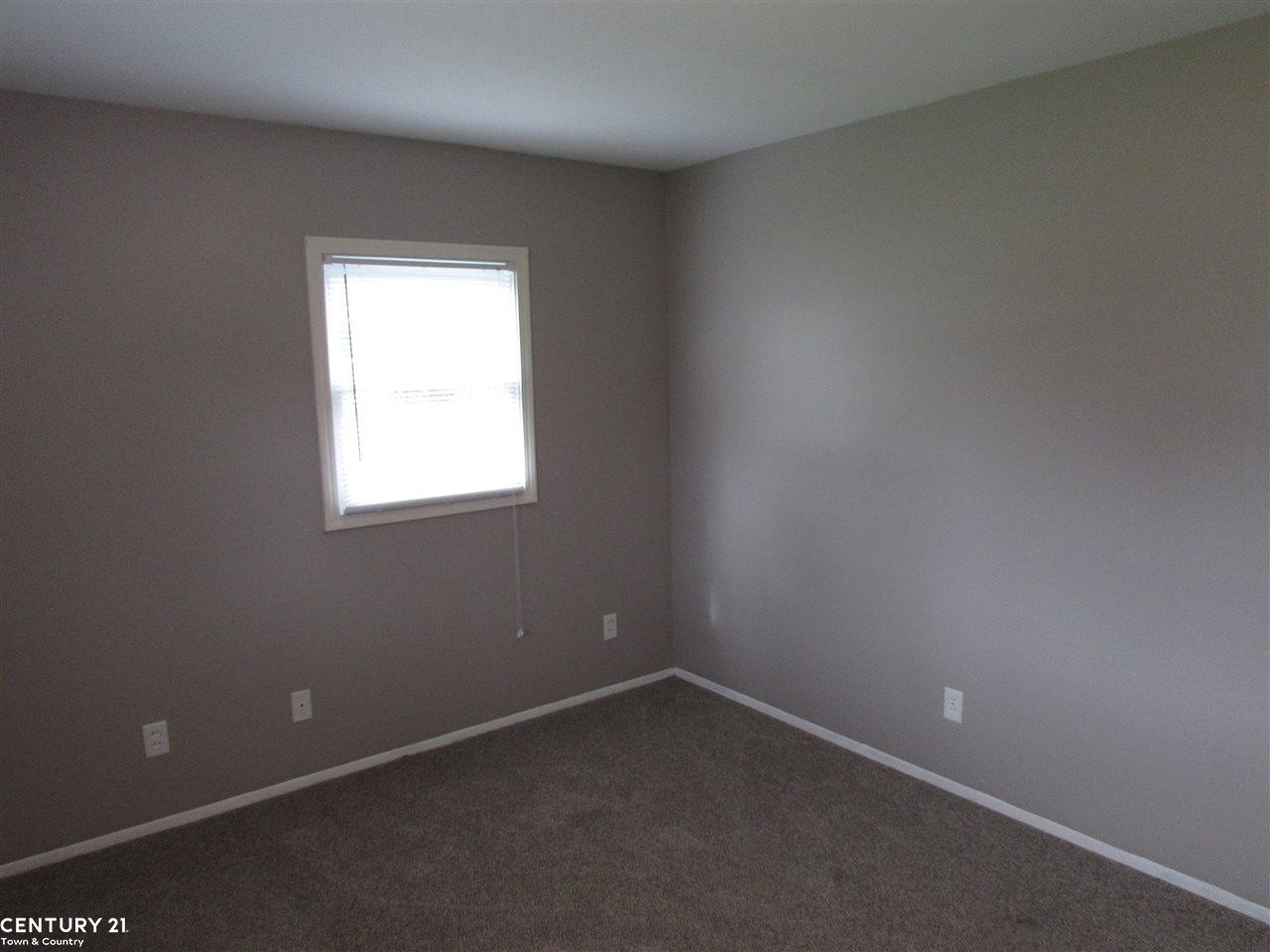 3236 Grant Road Rochester Hills, MI 48309 - Photo 22 of 33