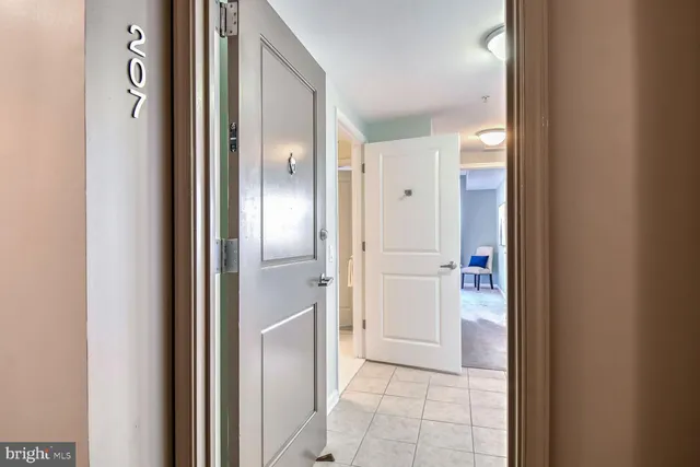 $310,000 | 930 Wayne Avenue, Unit 207, Silver Spring, MD 20910