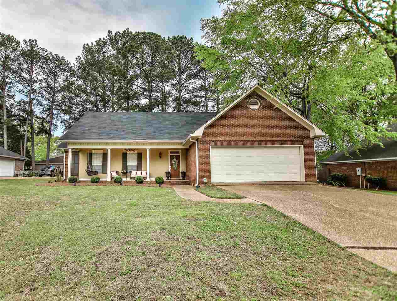 105 Timbercrest Drive Ridgeland, MS 39157 - Photo 1 of 40 Photo 1