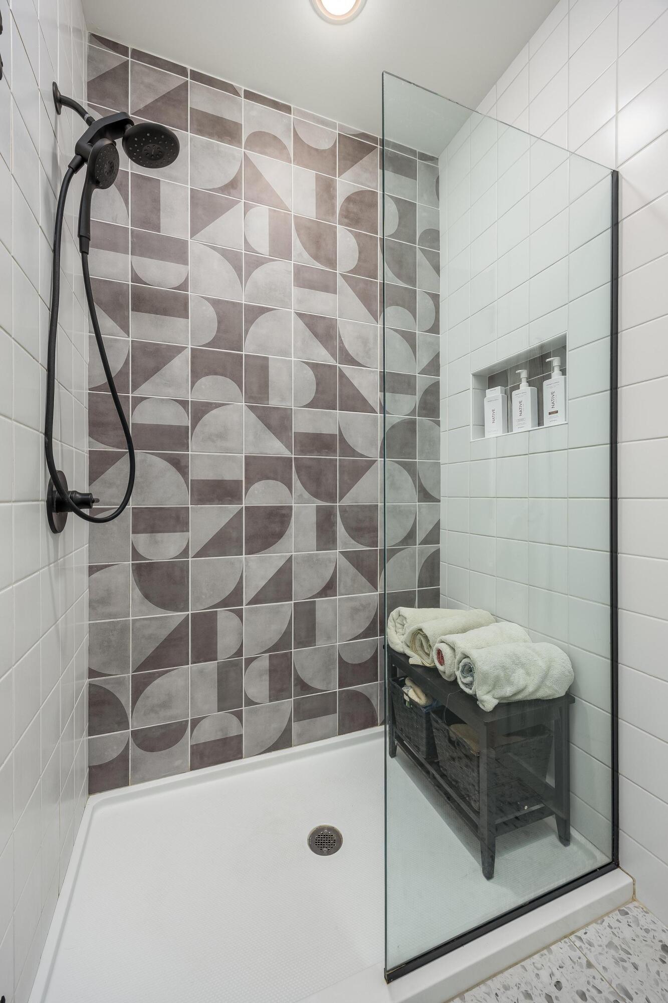 154 Atomic Ridge Chattanooga, TN 37404 - Photo 28 of 42 2025_03_March_154_Atomic_Ridge_0033