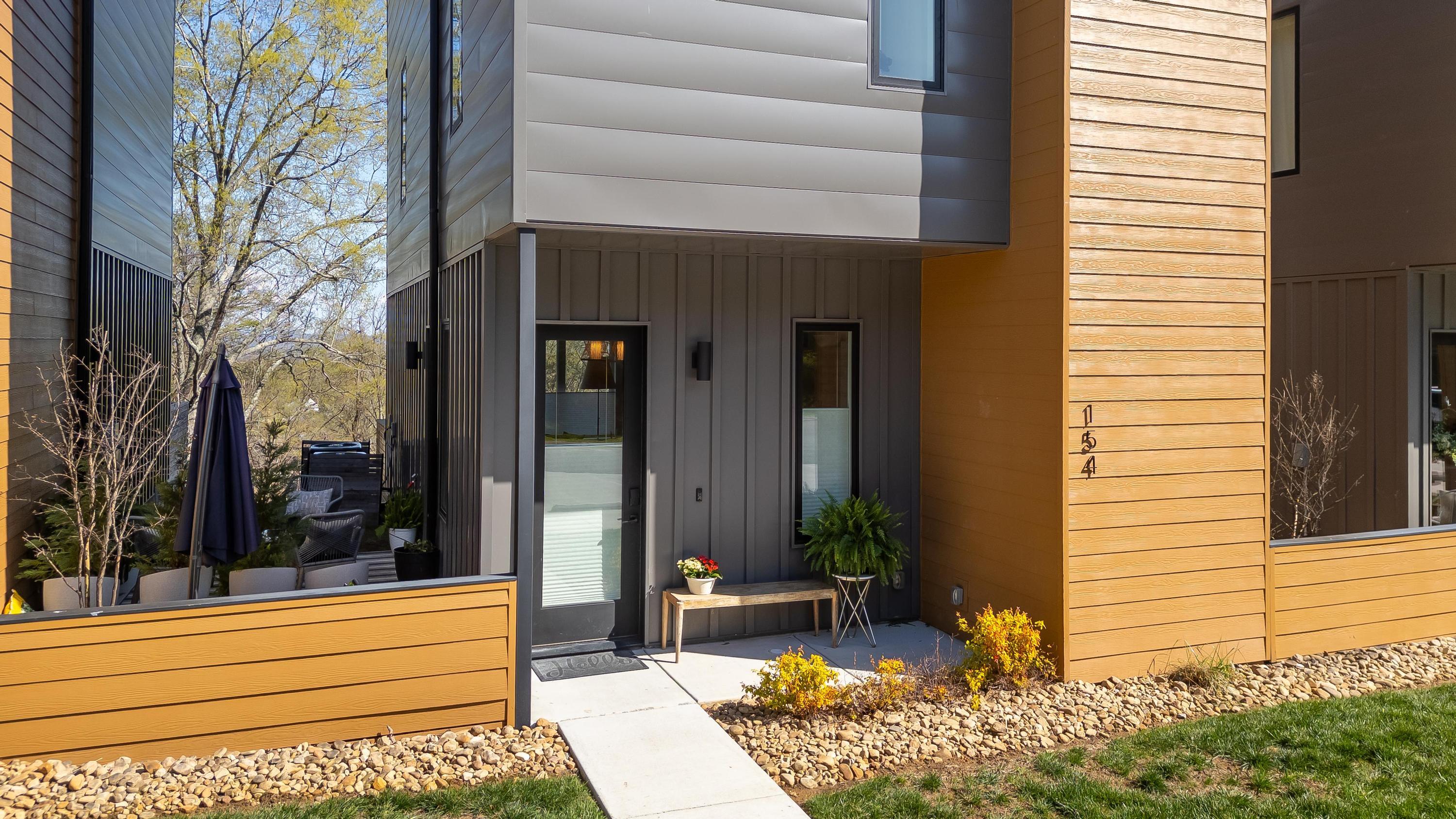 154 Atomic Ridge Chattanooga, TN 37404 - Photo 9 of 42 2025_03_March_154_Atomic_Ridge_0004