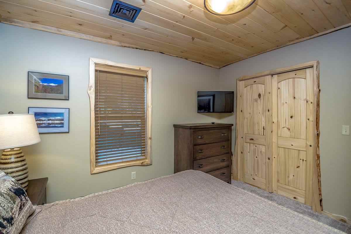 120 Cranmore Road, Unit 4 Conway, NH 03860 - Photo 10 of 18 Gallery Image 10