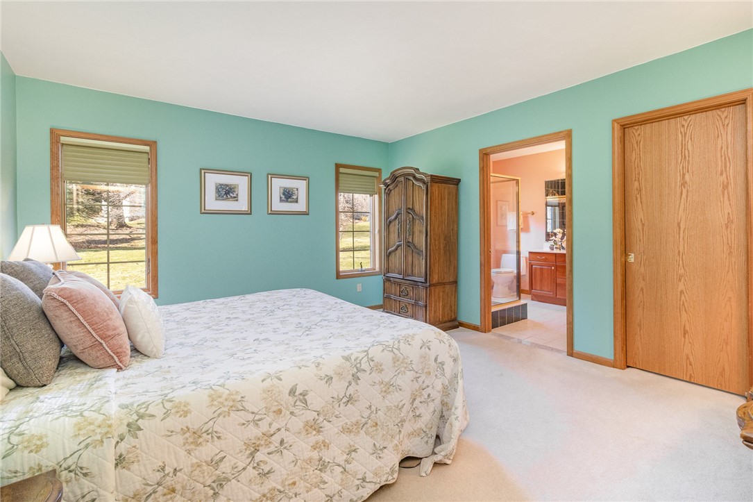 3 Glen Eagle Way Perinton, NY 14450 - Photo 24 of 43 Primary bedroom