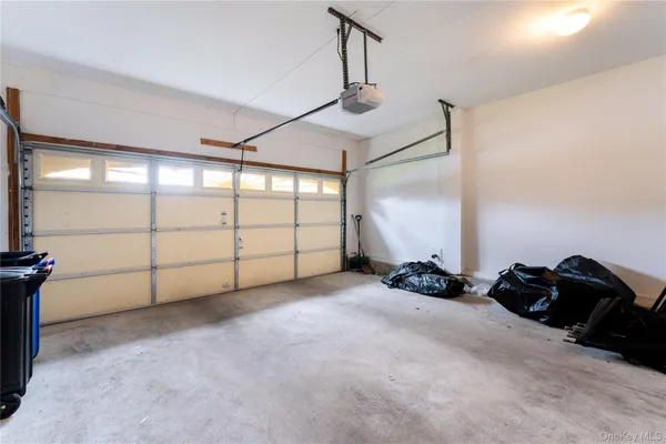 a view of a garage