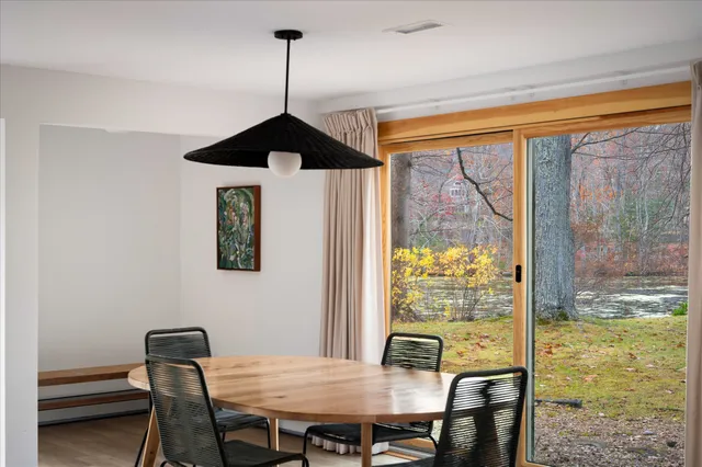 $1,395,000 | 115 Mayapple Road, Stamford, CT 06903