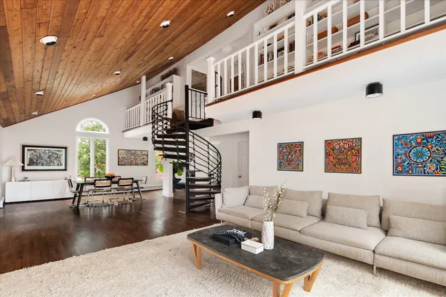 $1,395,000 | 115 Mayapple Road, Stamford, CT 06903