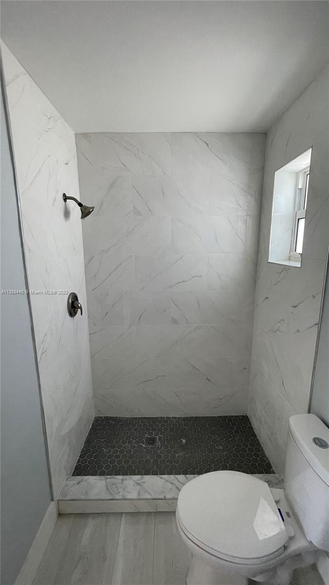7540 Raleigh Street Hollywood, FL 33024 - Photo 19 of 69 Gallery Image 19