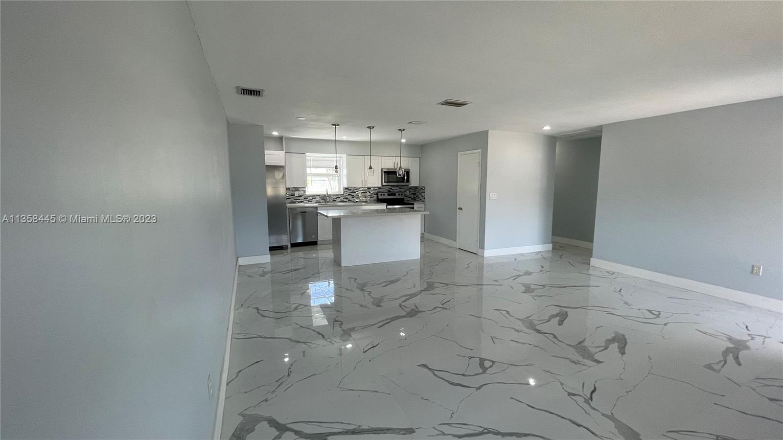 7540 Raleigh Street Hollywood, FL 33024 - Photo 8 of 69 Gallery Image 8