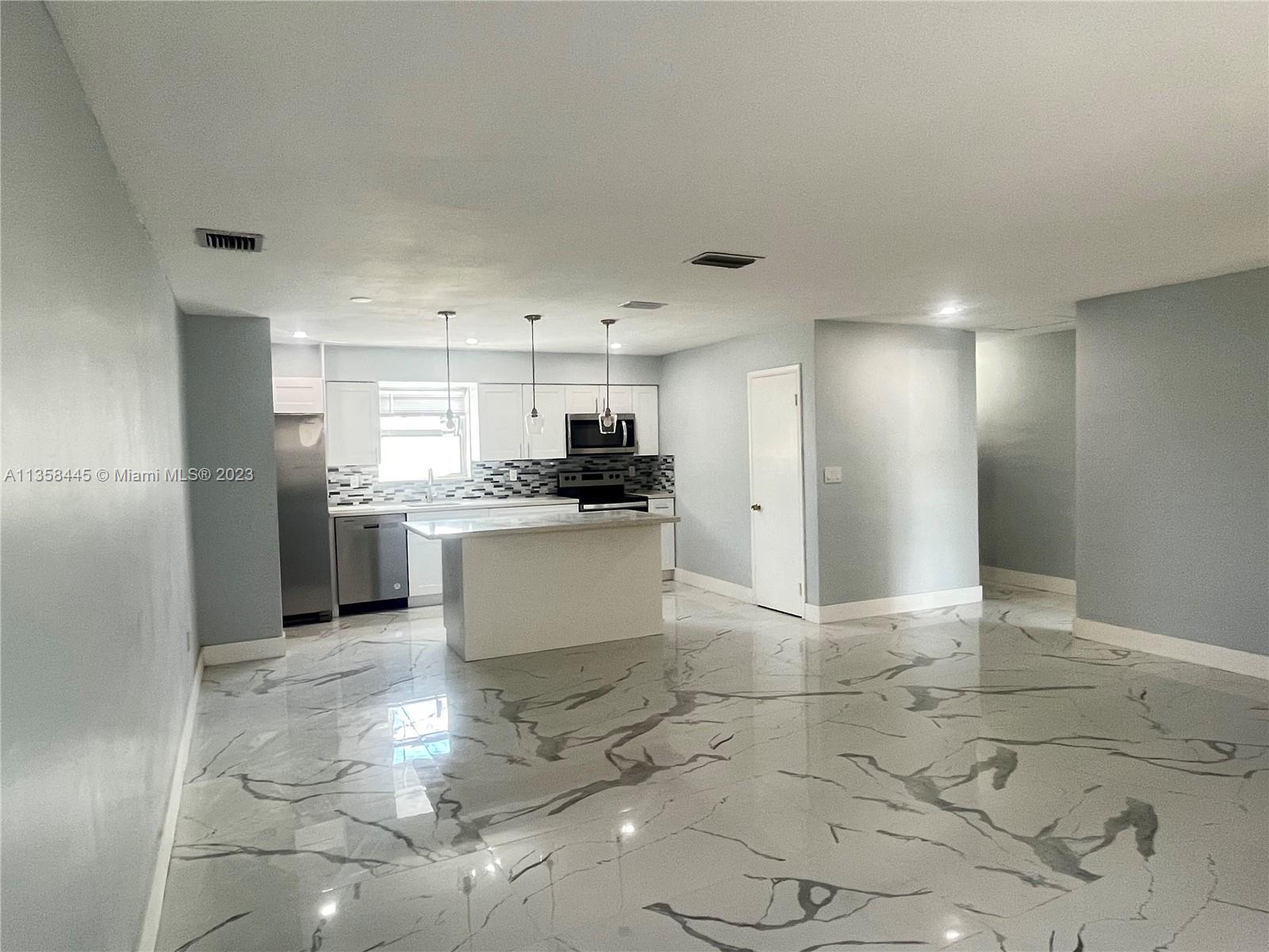 7540 Raleigh Street Hollywood, FL 33024 - Photo 10 of 69 Gallery Image 10