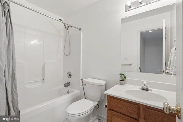 $2,700 | 9502 Cameo Street, Fredericksburg, VA 22408
