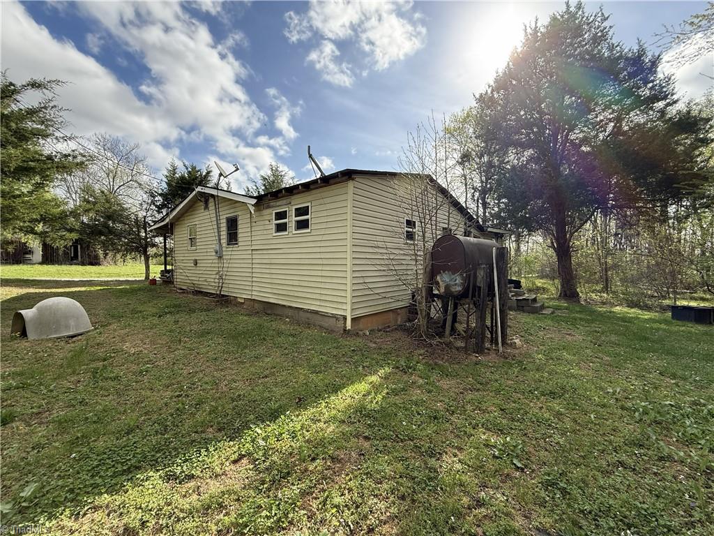 682 Gwynns Chapel Road Pelham, NC 27311 - Photo 5 of 7