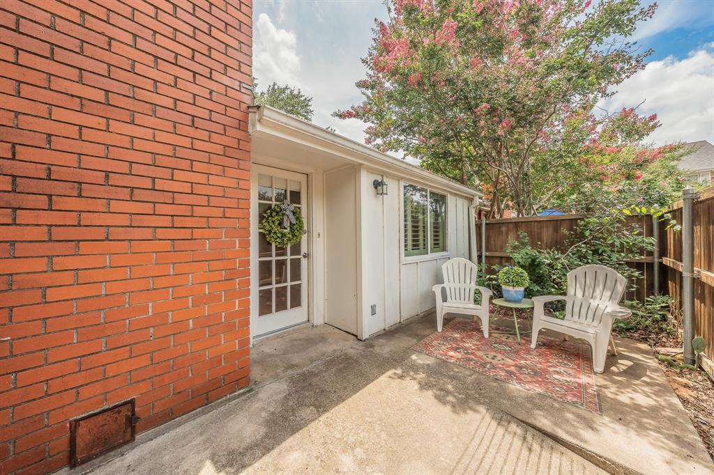 913 Roaring Springs Road Fort Worth, TX 76114 - Photo 21 of 31 Private Back Patio