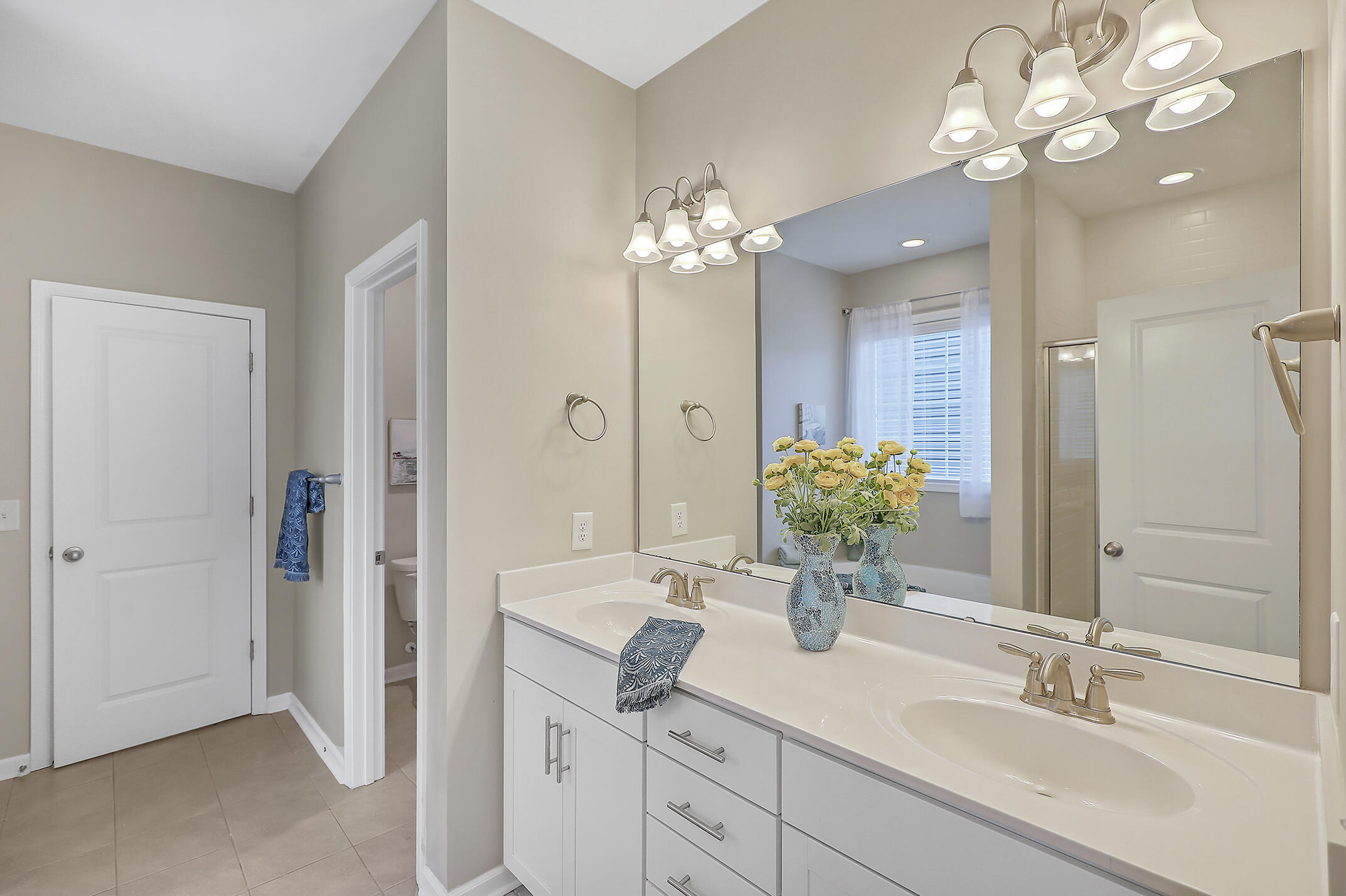 628 Pendleton Drive Moncks Corner, SC 29461 - Photo 19 of 58 Ensuite