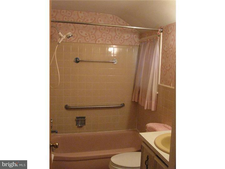 2308 Van Reed Road Reading, PA 19609 - Photo 12 of 15 Gallery Image 12