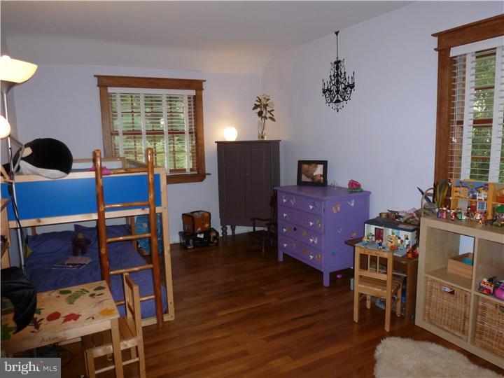 702 Pine Ridge Road Media, PA 19063 - Photo 14 of 20 Bedroom