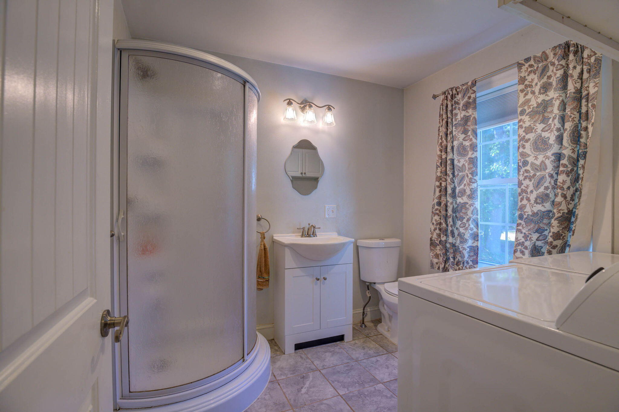 189 Pine Point Road Scarborough, ME 04074 - Photo 14 of 31 11-web-or-mls-pic-11
