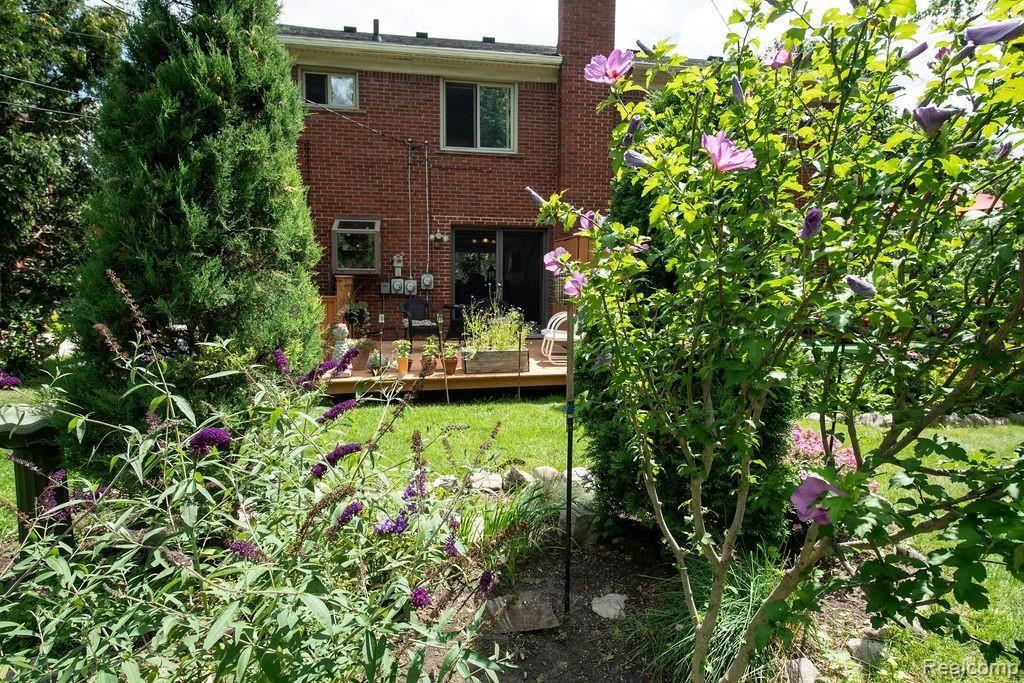 2505 Oliver Road Royal Oak, MI 48073 - Photo 19 of 23