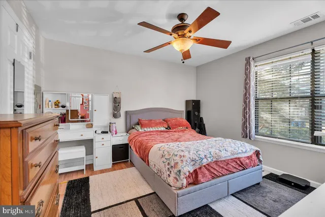 $205,000 | 213 Barclay Court, West Deptford, NJ 08051