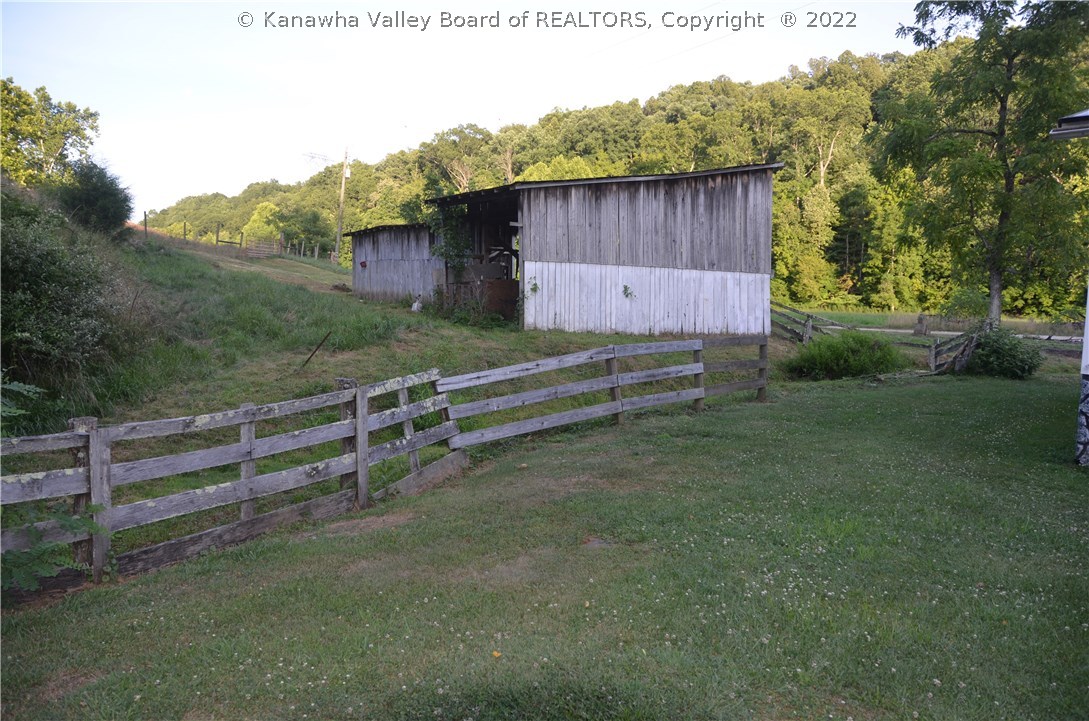 2466 Knotts Run Road Ripley, WV 25271 - Photo 17 of 30 Gallery Image 17