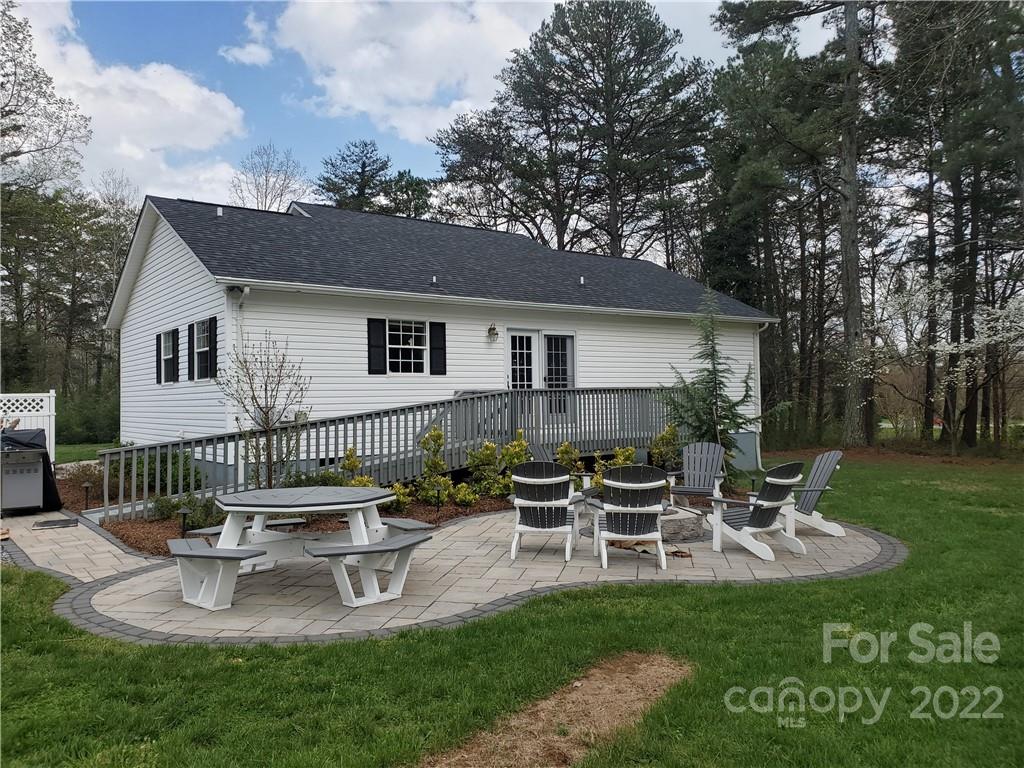 3665 Startown Road Newton, NC 28658 - Photo 33 of 34 Gallery Image 33
