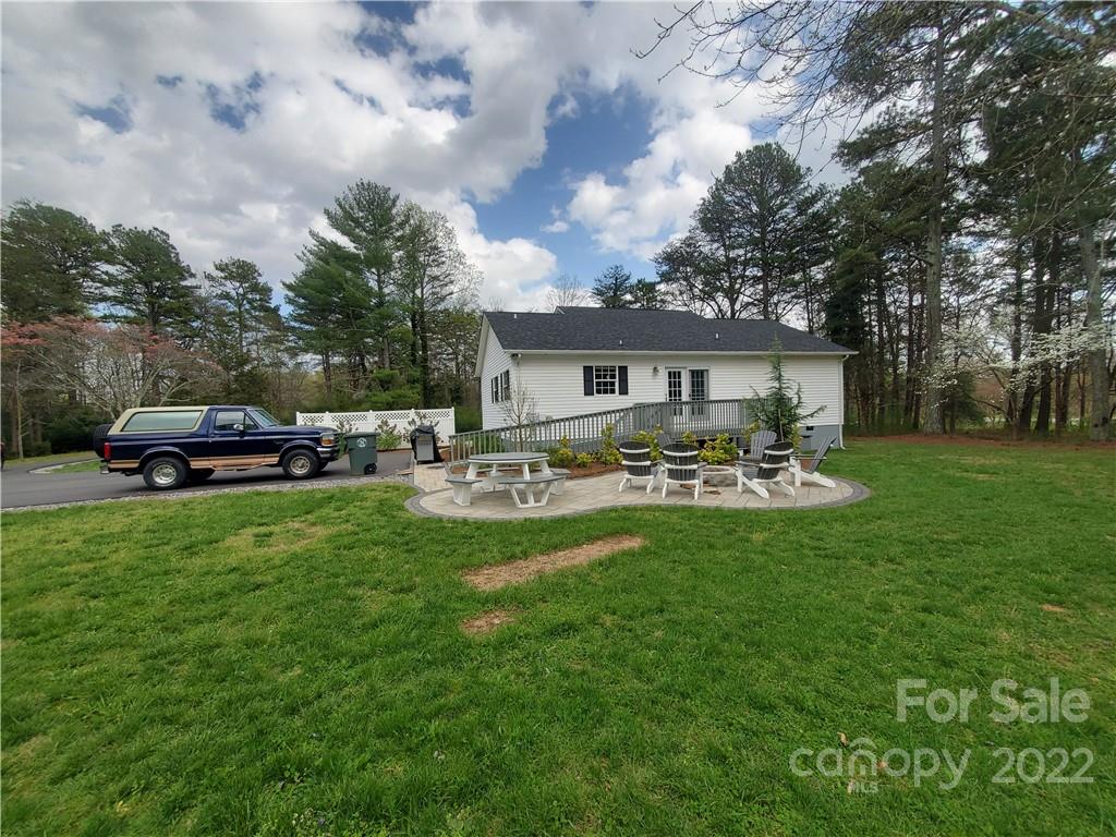 3665 Startown Road Newton, NC 28658 - Photo 34 of 34 Gallery Image 34
