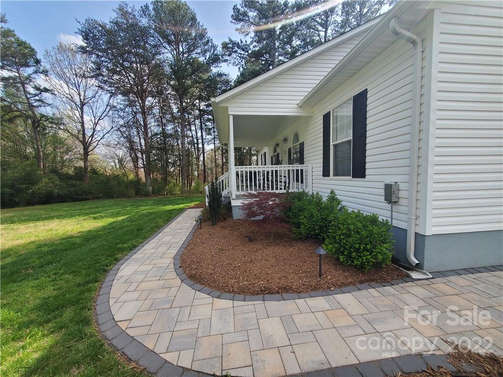 3665 Startown Road Newton, NC 28658 - Photo 5 of 34 Gallery Image 5