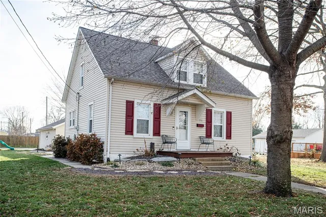 $152,000 | 1314 Lindenthal Avenue, Highland, IL 62249