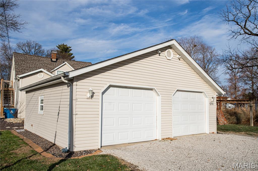 1314 Lindenthal Avenue Highland, IL 62249 - Photo 4 of 25