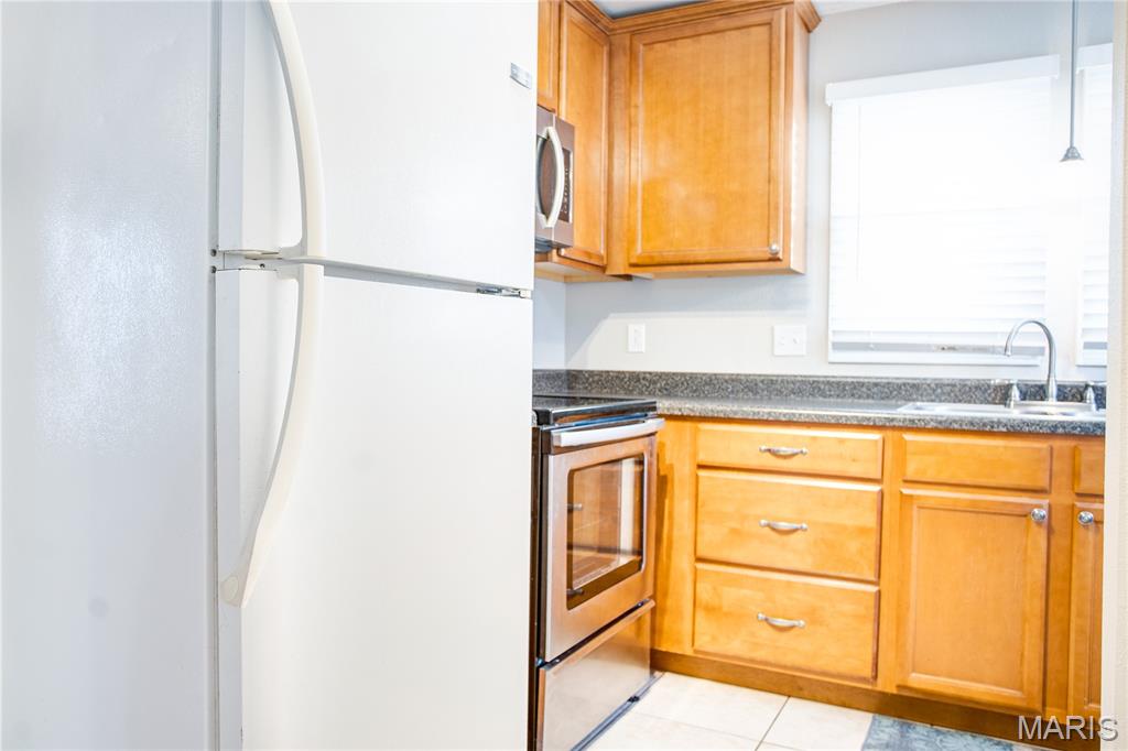 1314 Lindenthal Avenue Highland, IL 62249 - Photo 10 of 25