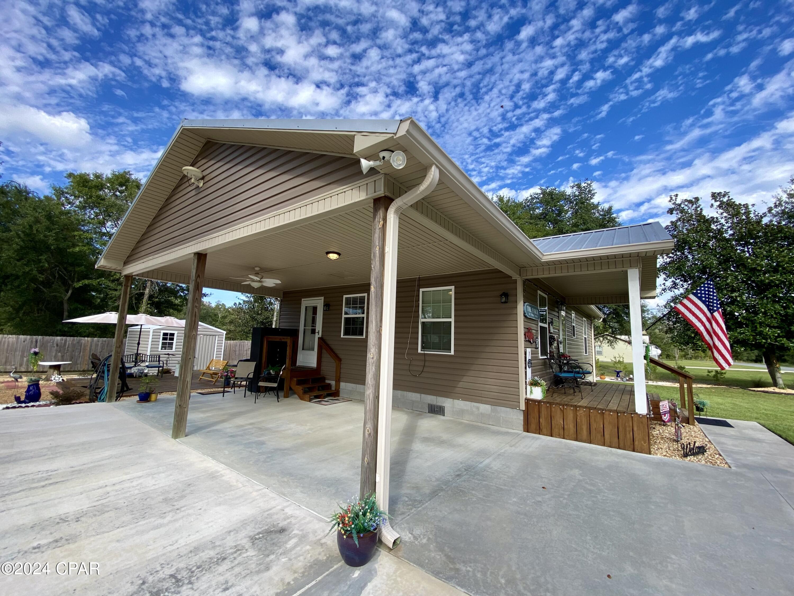 6615 Grande Oak Loop Grand Ridge, FL 32442 - Photo 42 of 51 Gallery Image 42