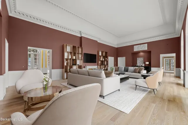 a view of a yard in front of a house